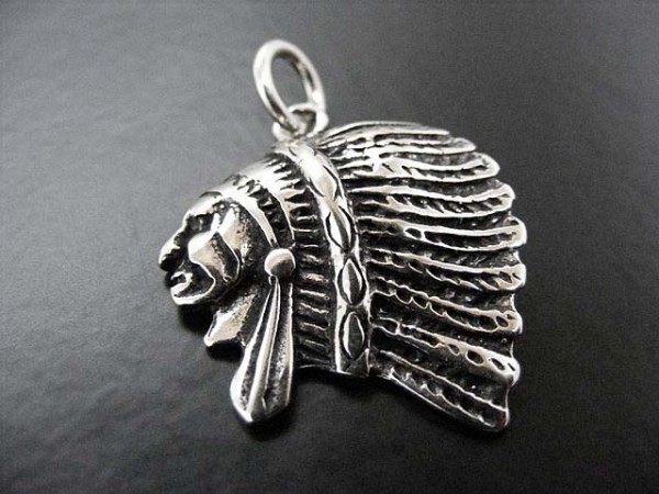 Anhänger "Häuptling"