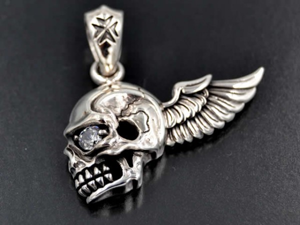 Anhänger "Totenkopf mit Stein" ,Crystal
