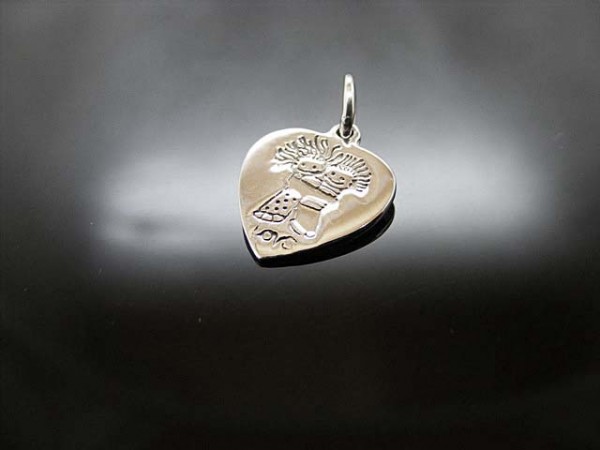 Anhänger Herz mit Schriftzug LOVE