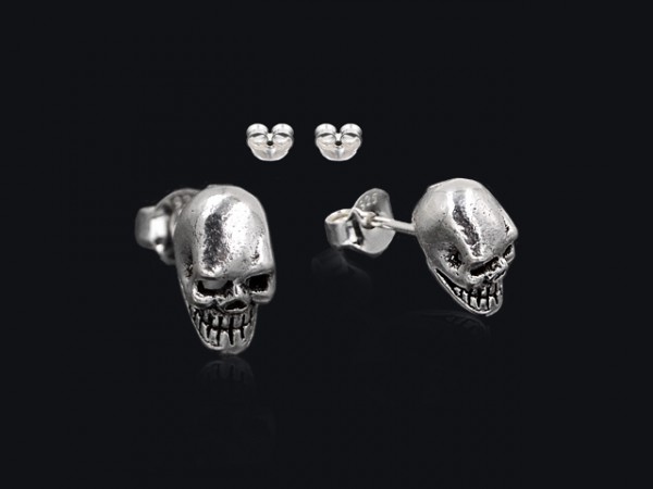 Ohrstecker "Totenkopf"