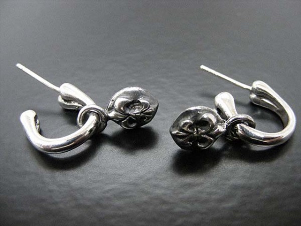 Ohrstecker "Franz. Lilie"