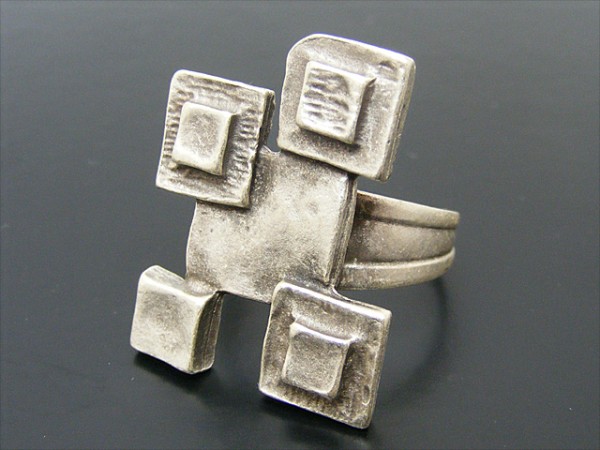 Ring "Arianna" aus der Deluxe Kollektion